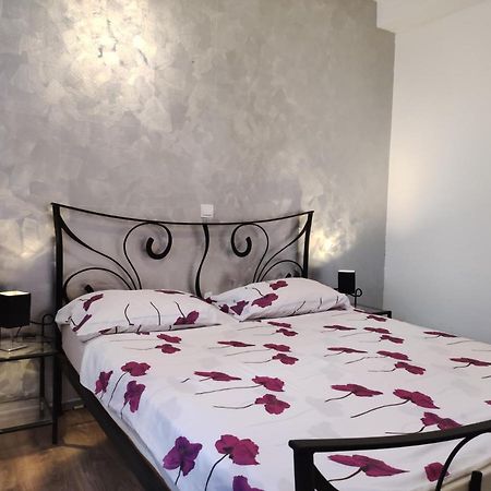 Cozy Apartment In Split In Nice Quiet Neighborhood ภายนอก รูปภาพ