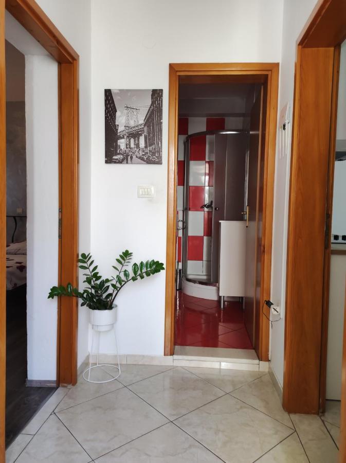 Cozy Apartment In Split In Nice Quiet Neighborhood ภายนอก รูปภาพ